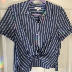 BP Front tie button down